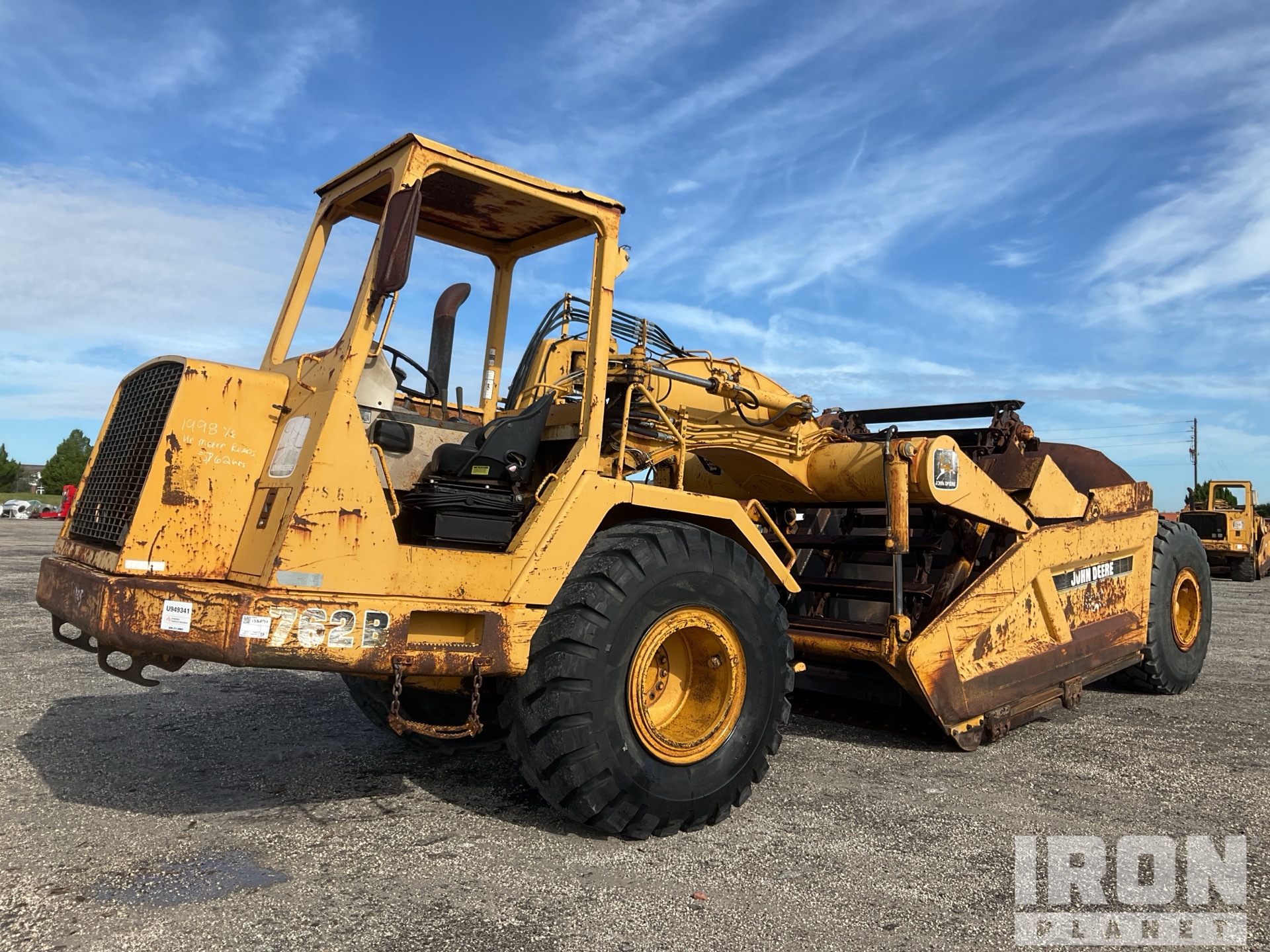 General Appearance with Imagen: esquina delantera izquierda