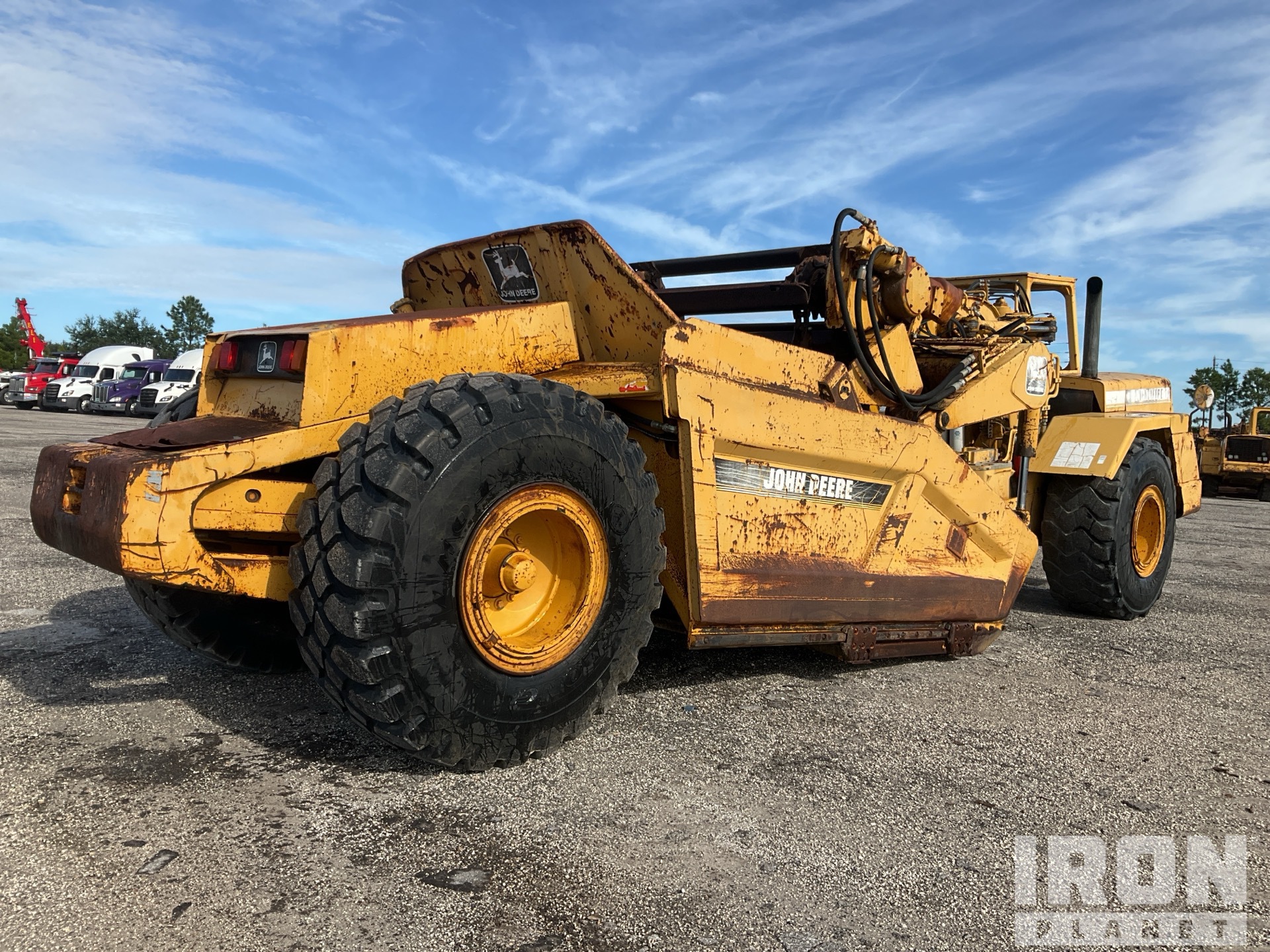 General Appearance with Imagen: esquina trasera derecha