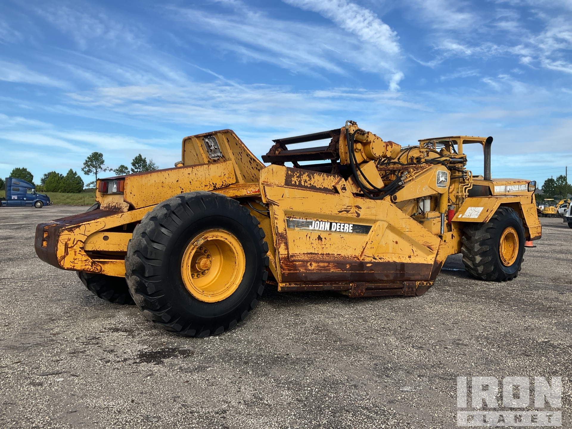 General Appearance with Imagen: esquina trasera derecha