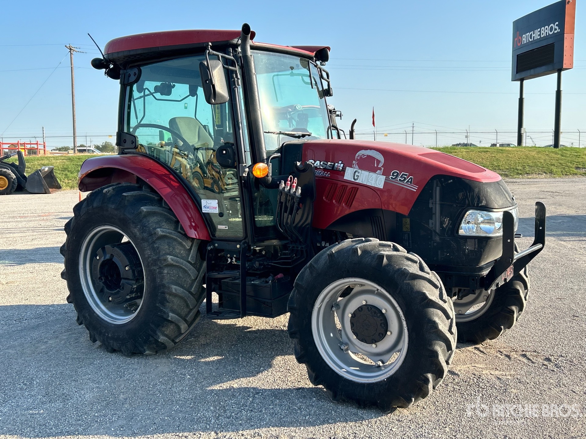 General Appearance with Picture, Right Front Corner