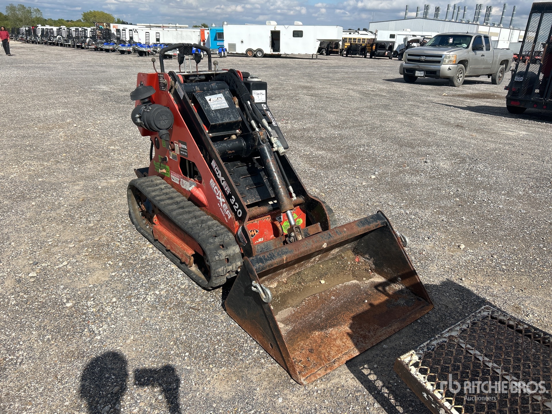 General Appearance with Picture, Right Front Corner