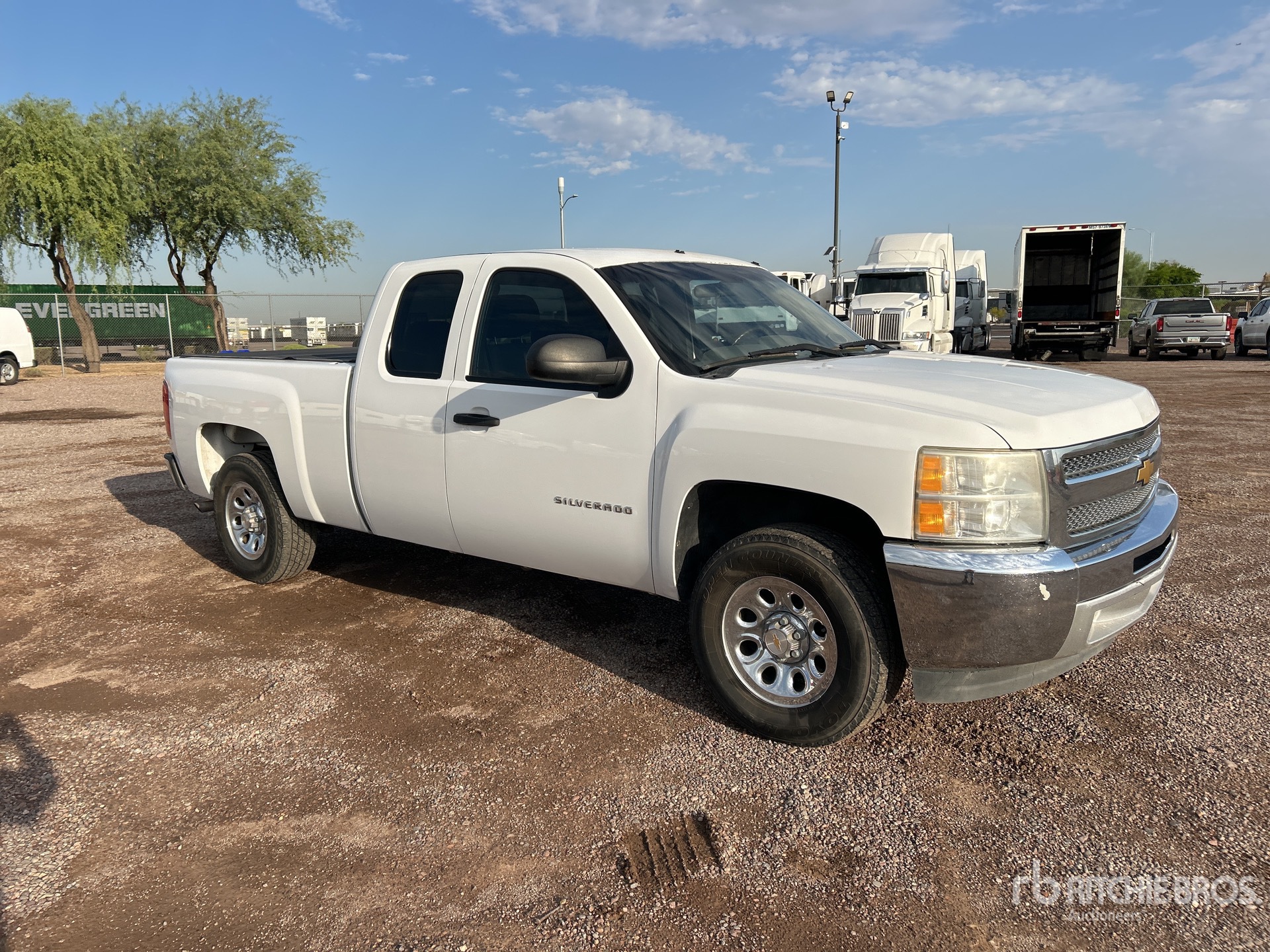General Appearance with Picture, Right Front Corner