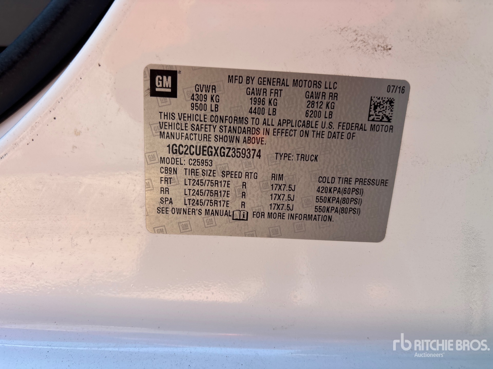 General Appearance with Serial Number / VIN