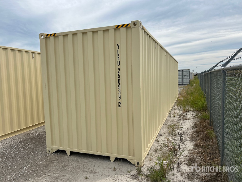 General Appearance with Bild, Ecke hinten rechts