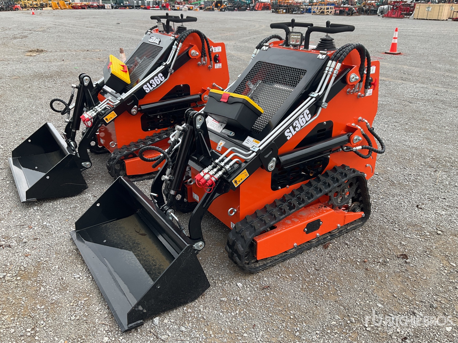 MINI CARGADOR SOBRE ORUGAS COMPACTO 2025 SDLOOL SL36C