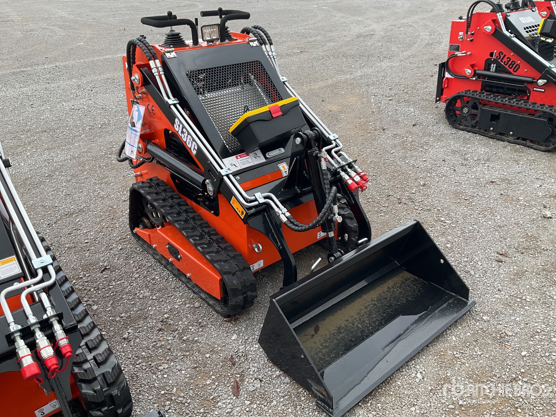 MINI CARGADOR SOBRE ORUGAS COMPACTO 2025 SDLOOL SL36C