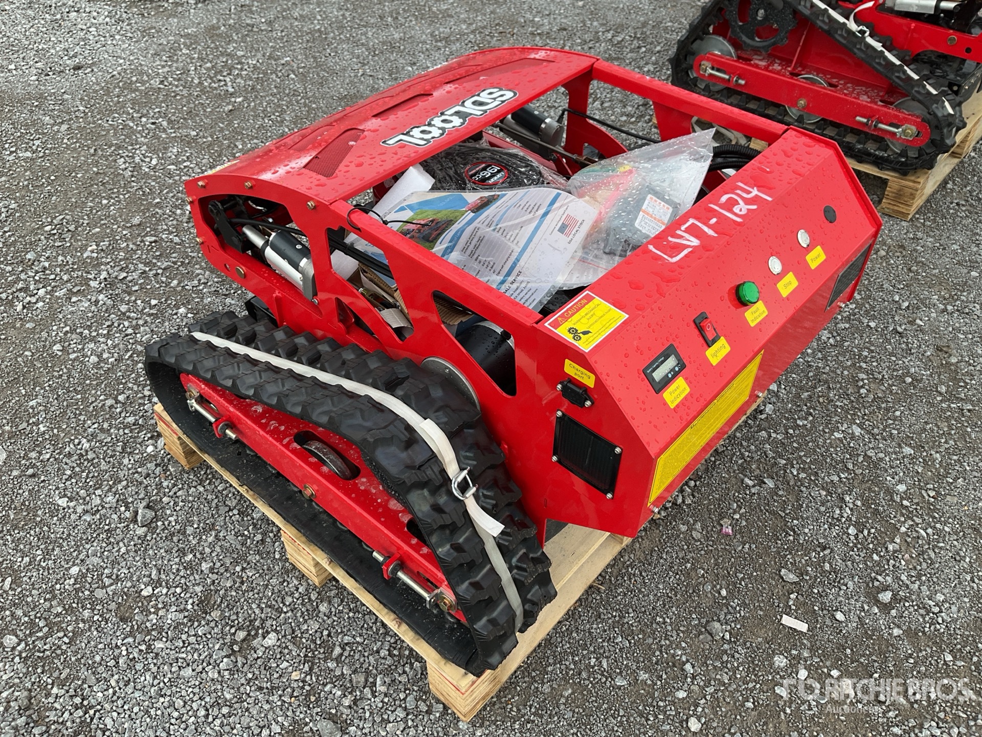 General Appearance with Picture, Left Rear Corner