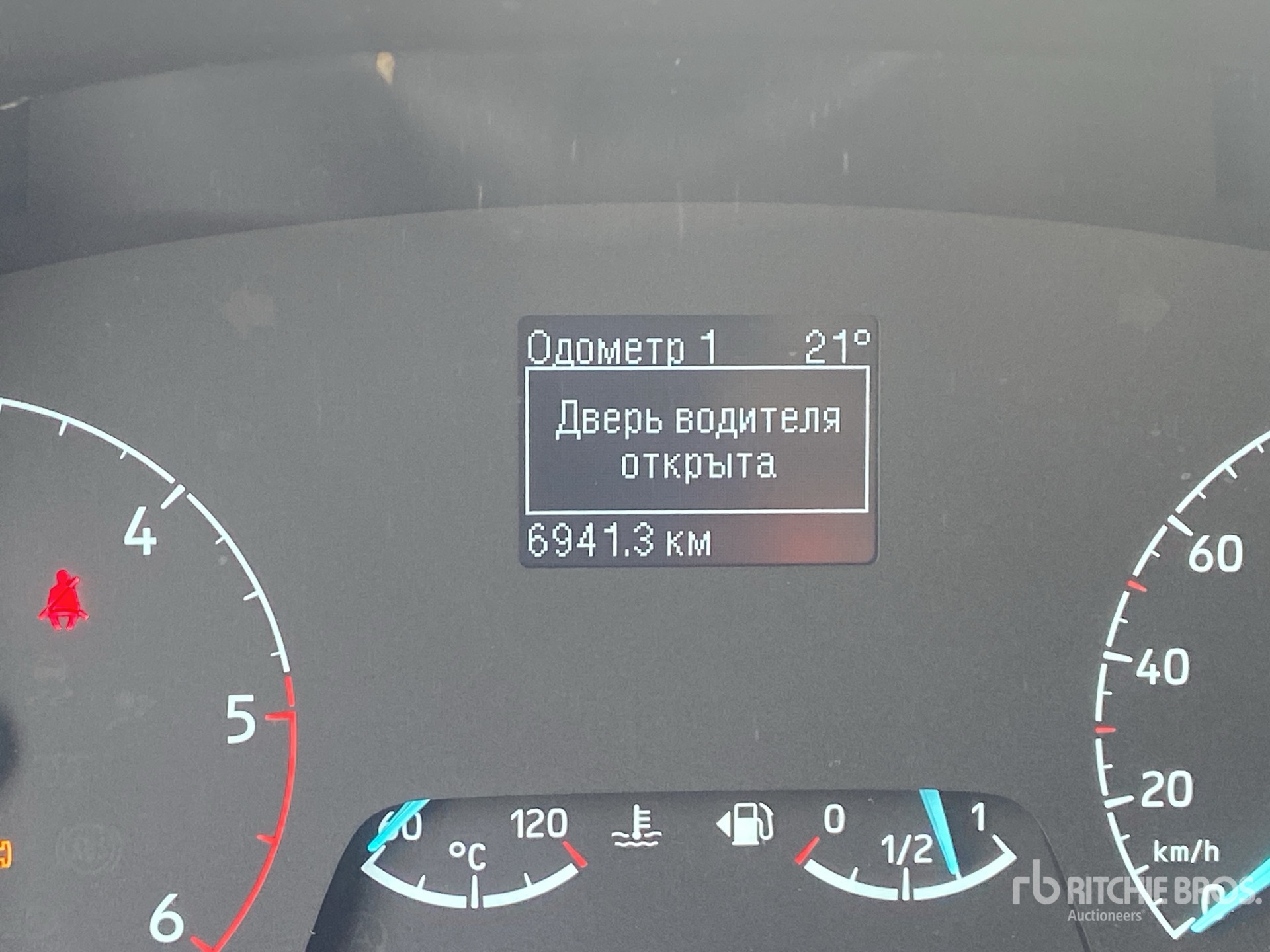 General Appearance with Hour Meter / Odometer