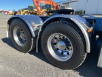 4 Underbody - Truck with 