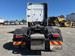 4 Underbody - Truck with 