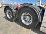 4 Underbody - Truck with 