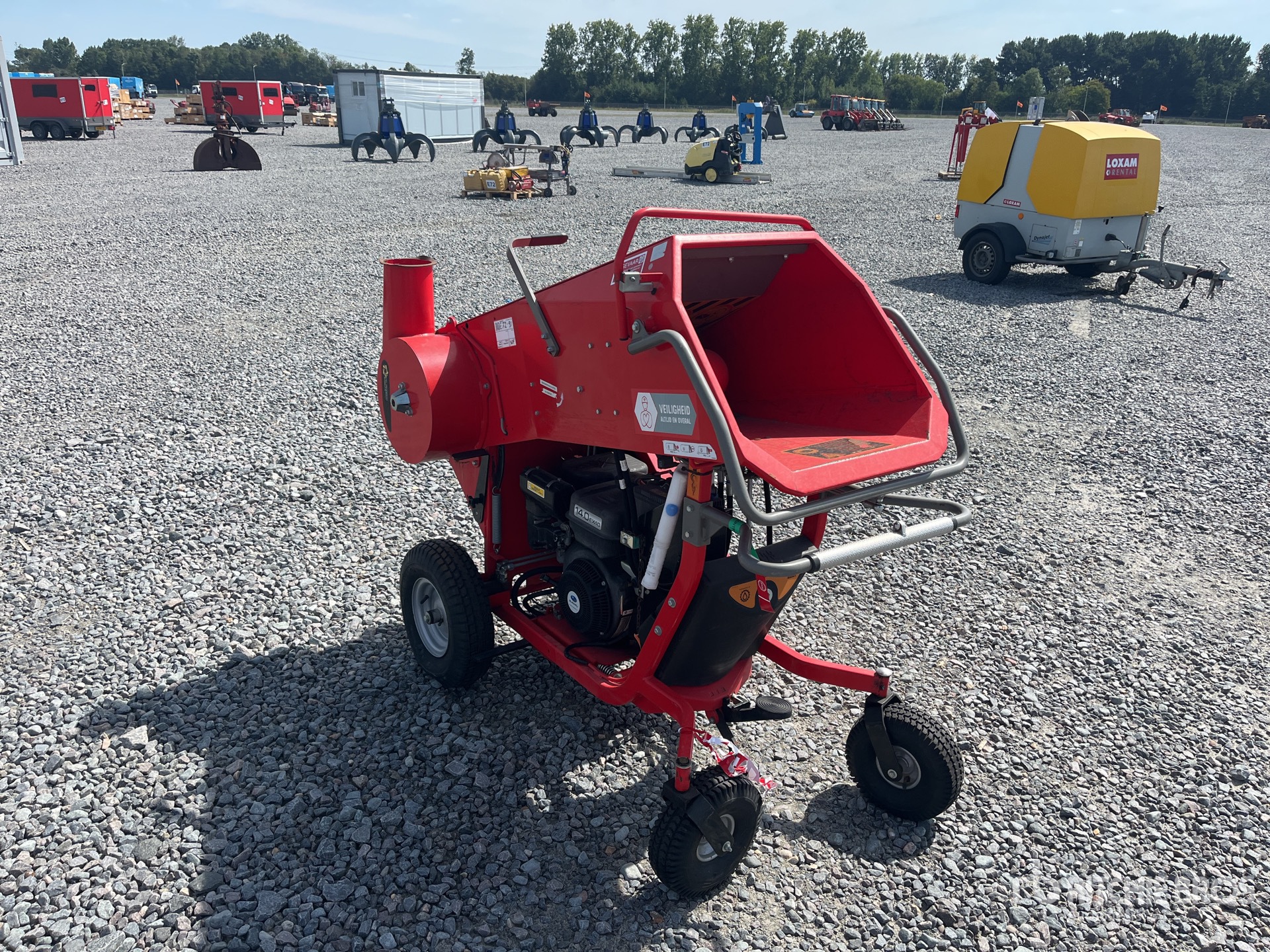 General Appearance with Picture, Left Rear Corner