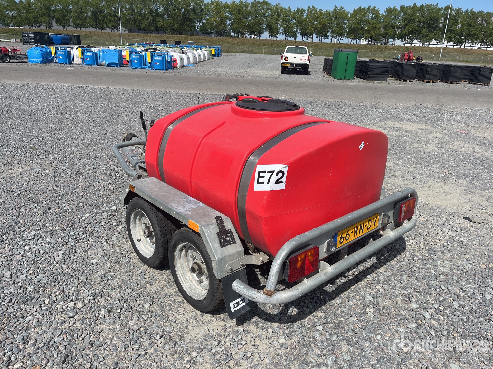 General Appearance with Picture, Left Rear Corner