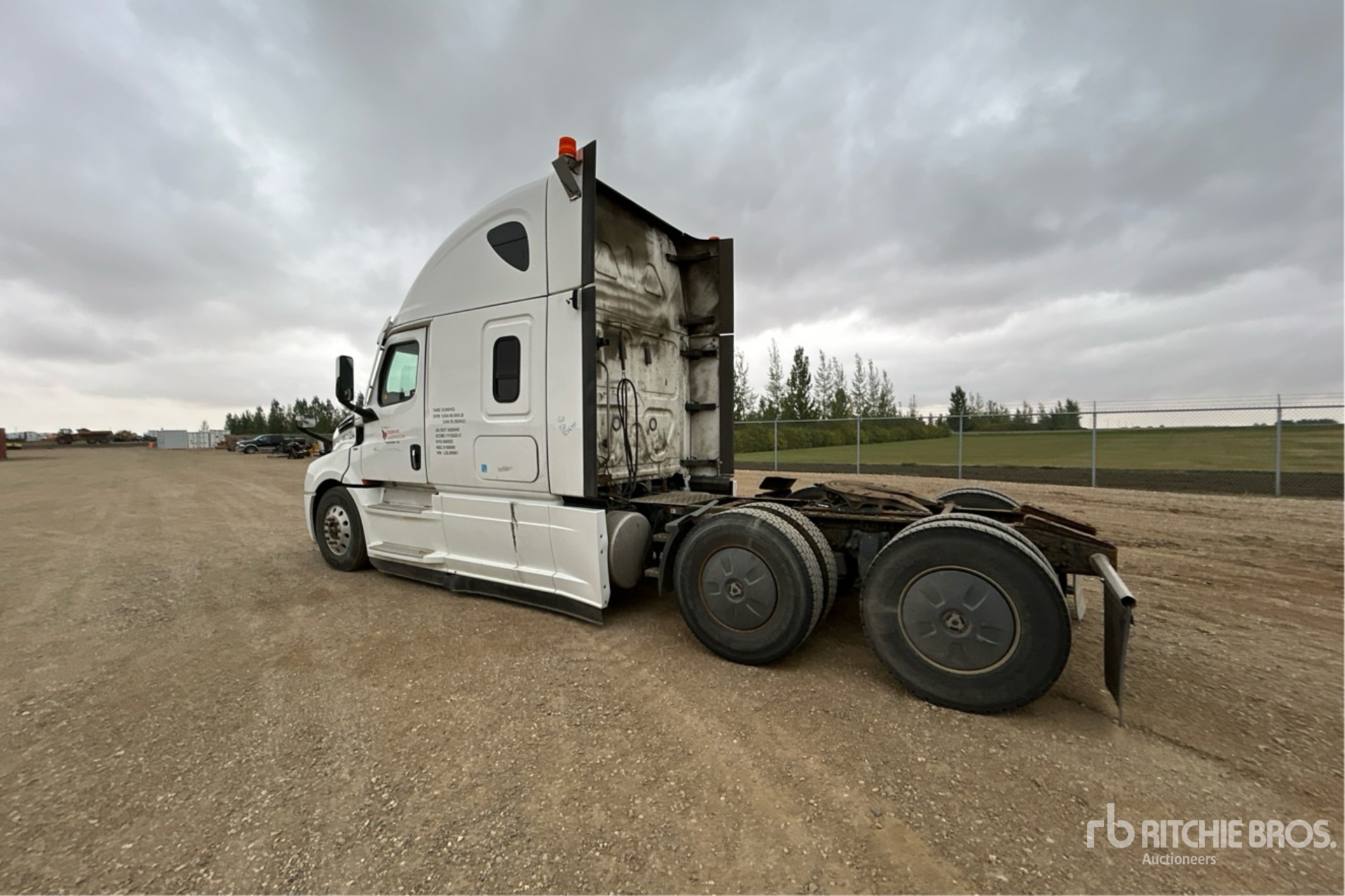 General Appearance with Picture, Left Rear Corner