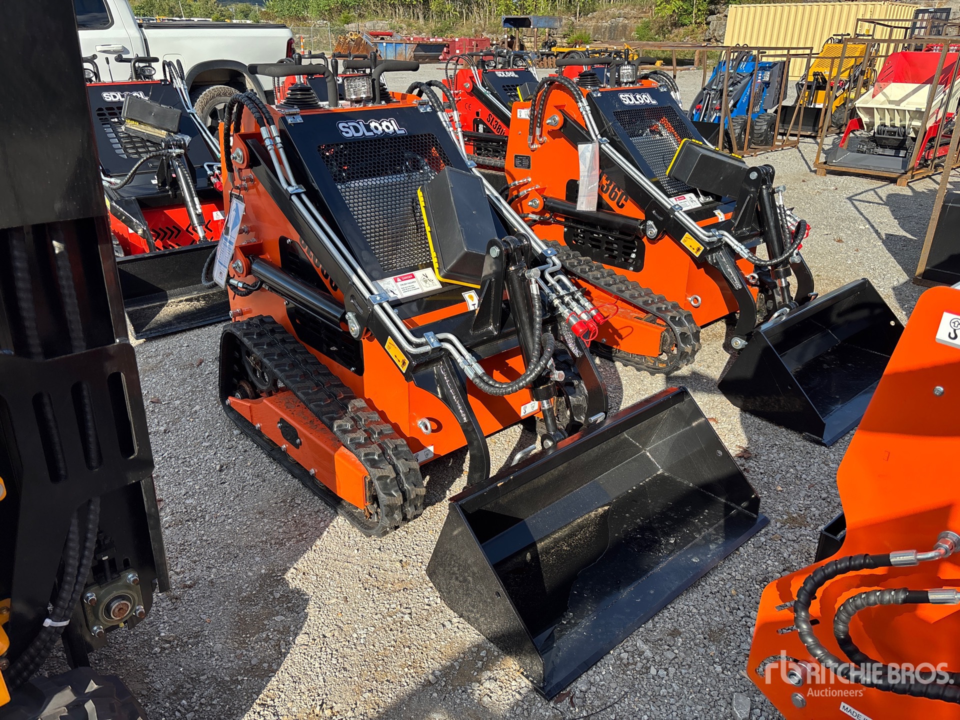 MINI CARGADOR SOBRE ORUGAS 2025 SDLOOL SL36C