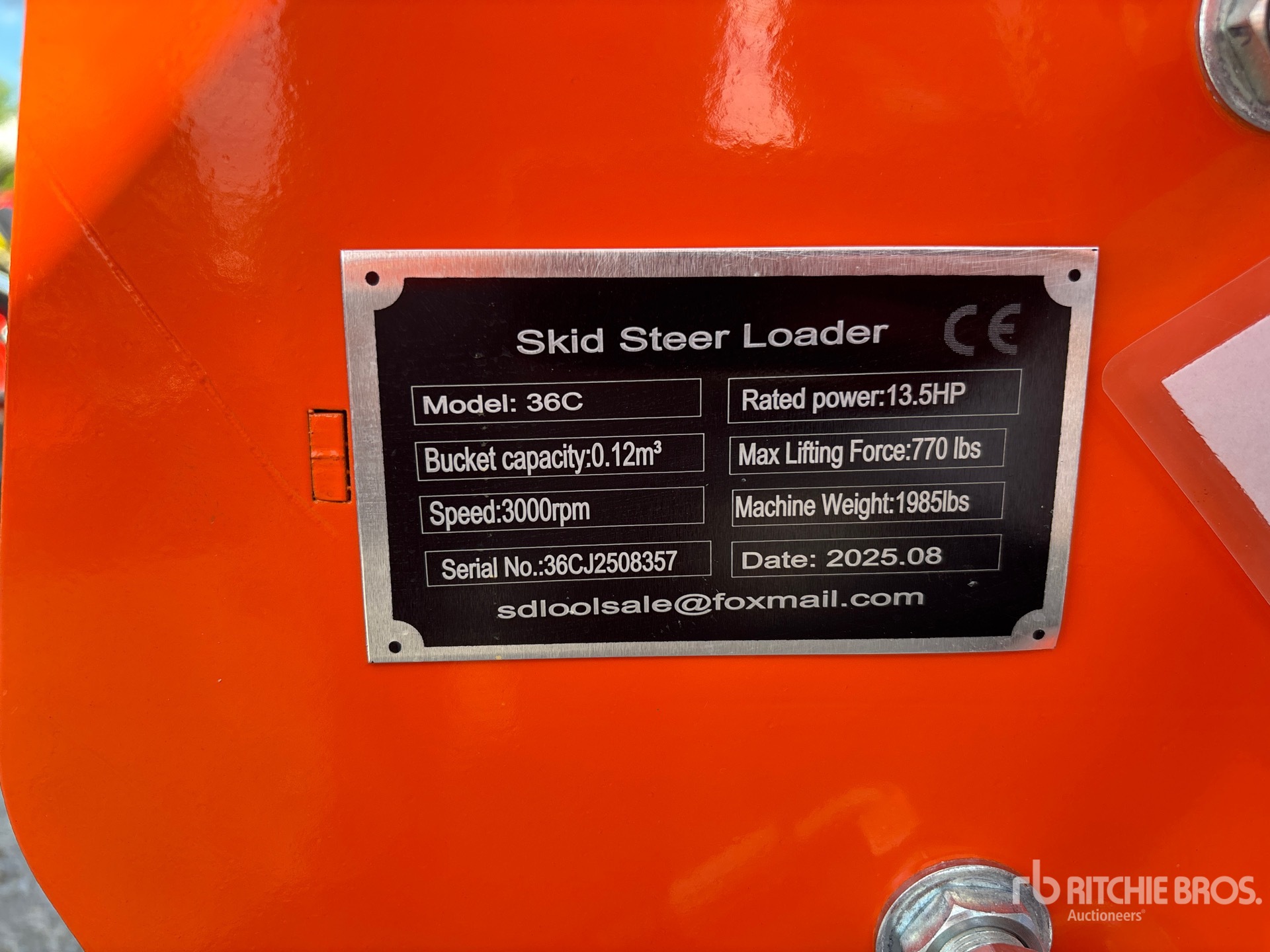MINI CARGADOR SOBRE ORUGAS 2025 SDLOOL SL36C