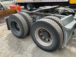 4 Underbody - Truck with 