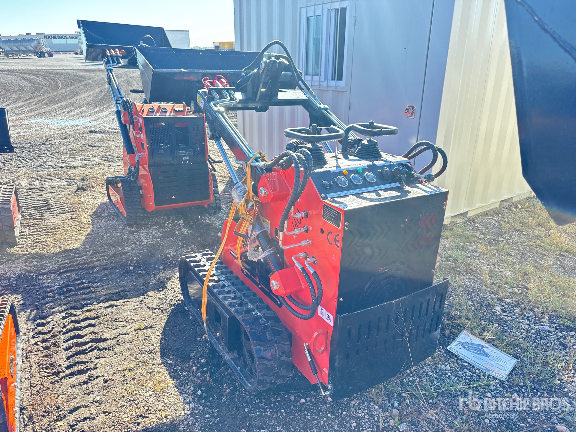 MINI CARGADOR SOBRE ORUGAS COMPACTO 2025 SDLOOL SL380R