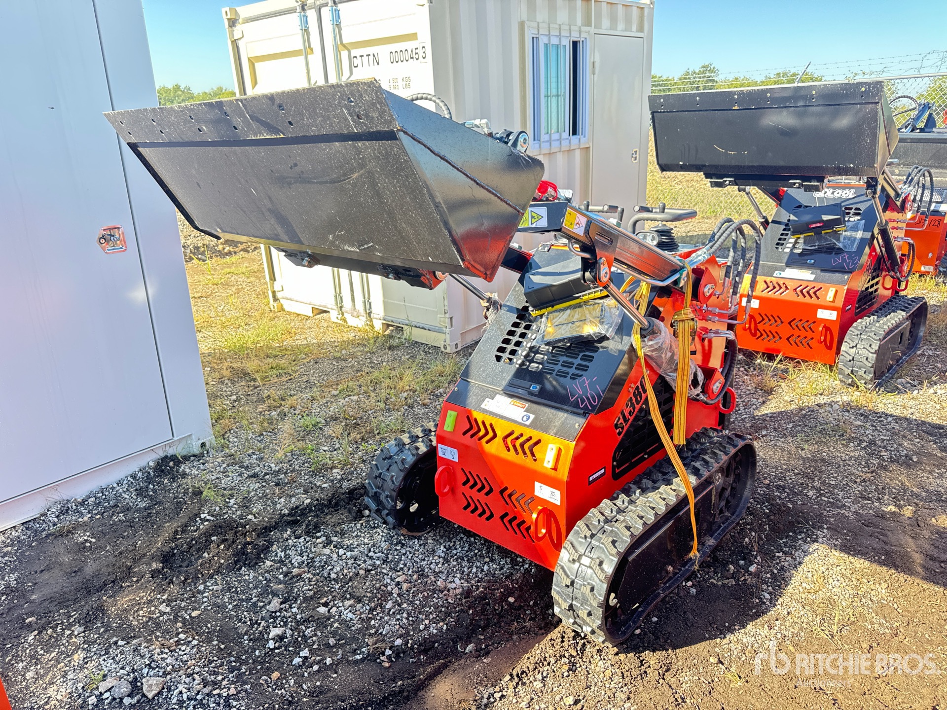 MINI CARGADOR SOBRE ORUGAS COMPACTO 2025 SDLOOL SL380R
