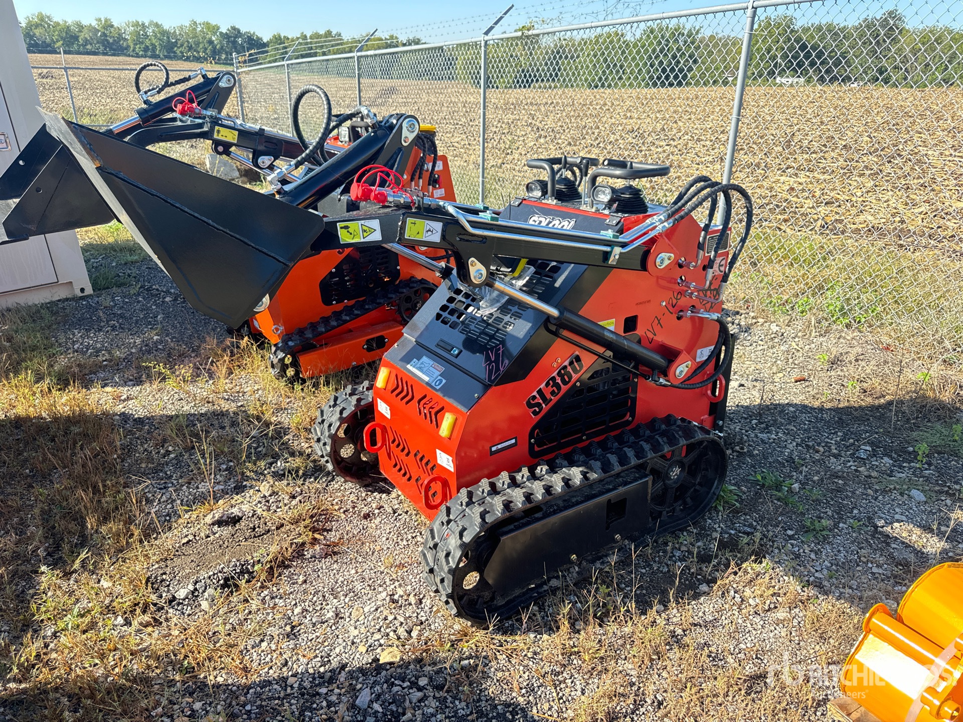MINI CARGADOR SOBRE ORUGAS COMPACTO 2025 SDLOOL SL380R