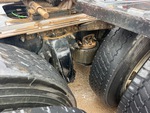 4 Underbody - Truck with 