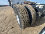 4 Underbody - Truck with 