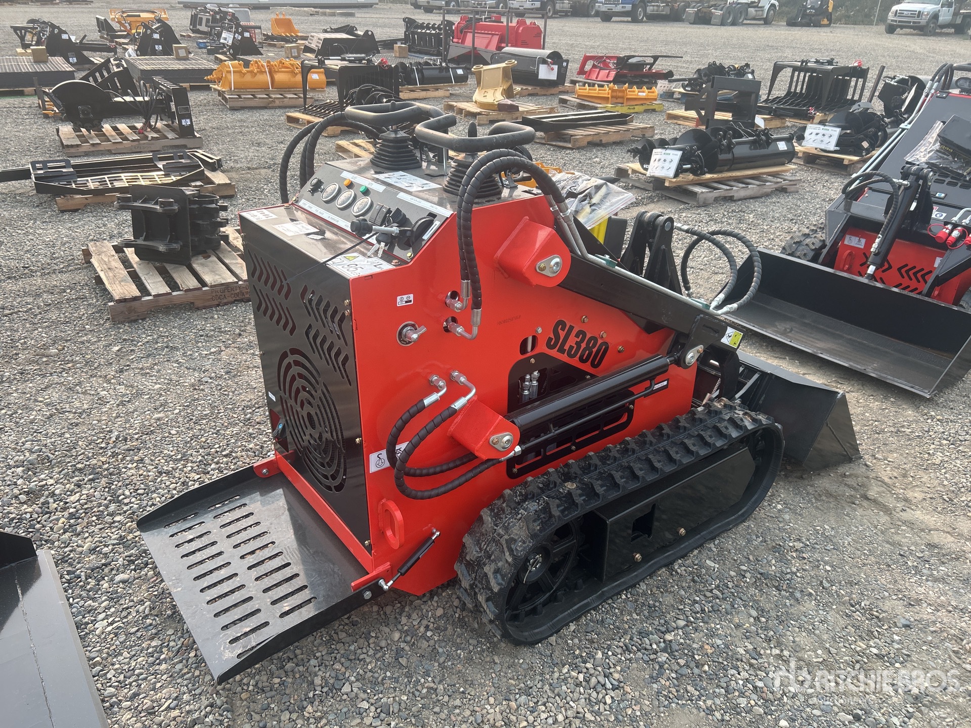 MINI CARGADOR SOBRE ORUGAS COMPACTO 2025 SDLOOL SL380R