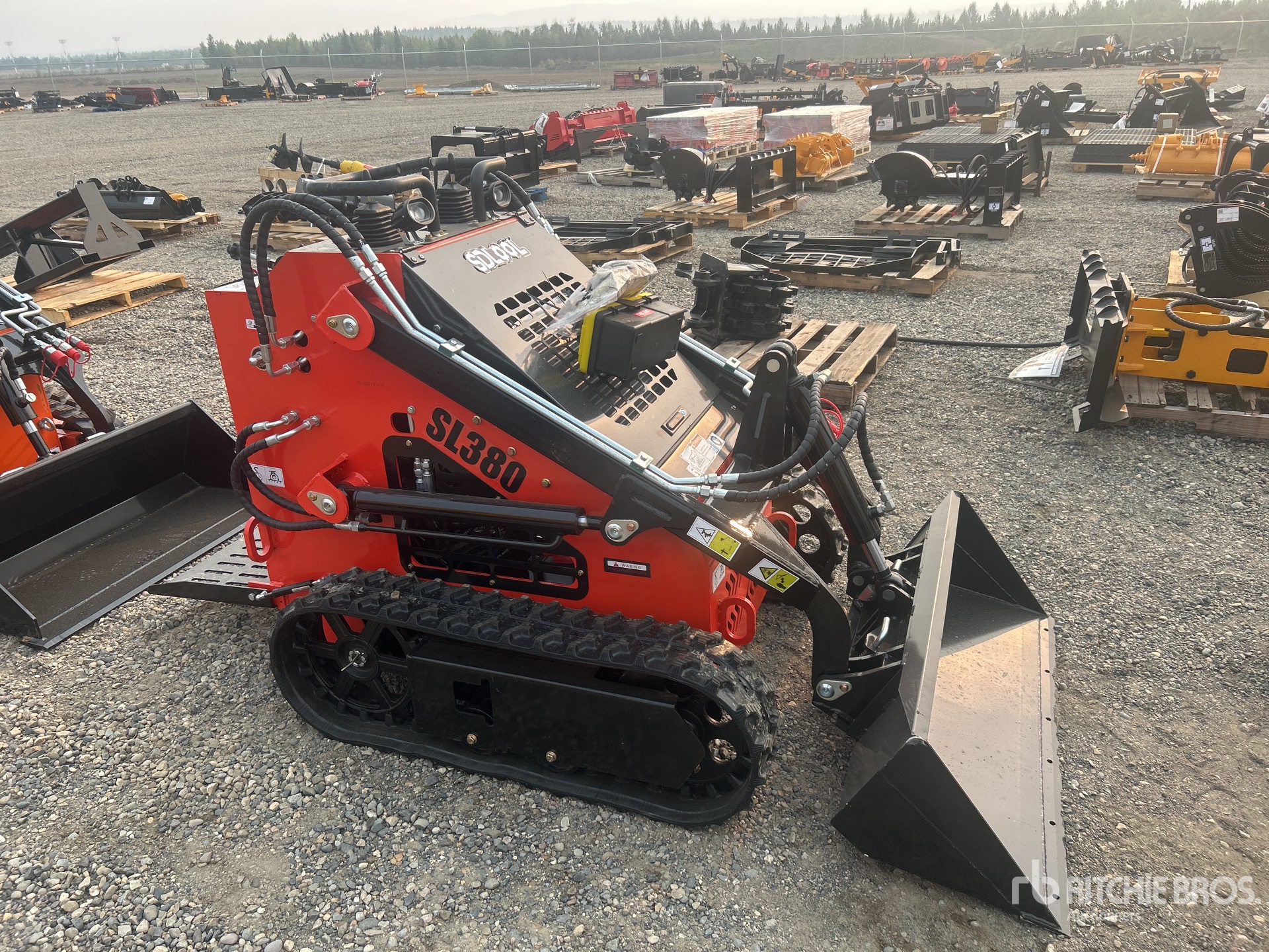MINI CARGADOR SOBRE ORUGAS COMPACTO 2025 SDLOOL SL380R