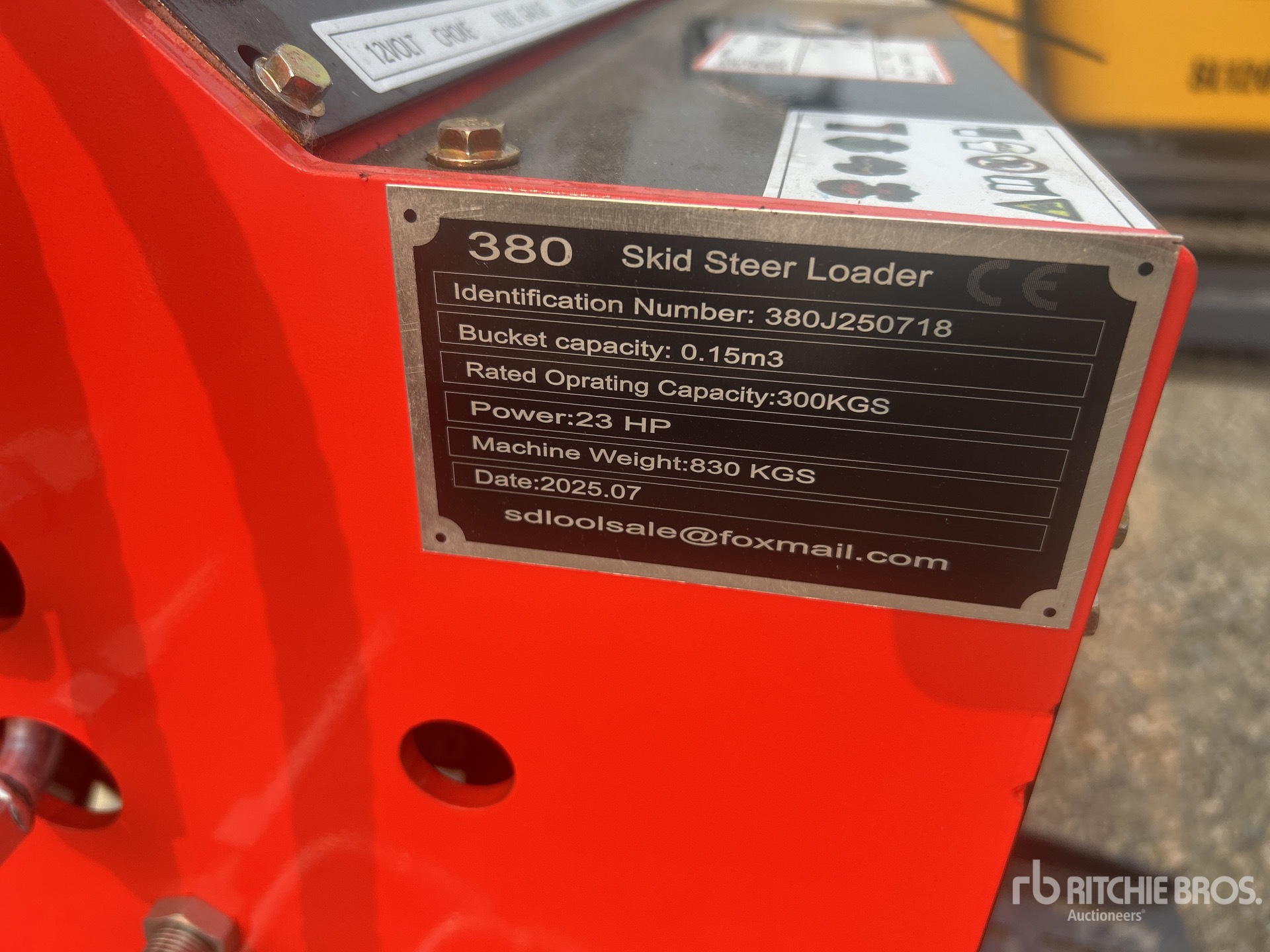 MINI CARGADOR SOBRE ORUGAS COMPACTO 2025 SDLOOL SL380R