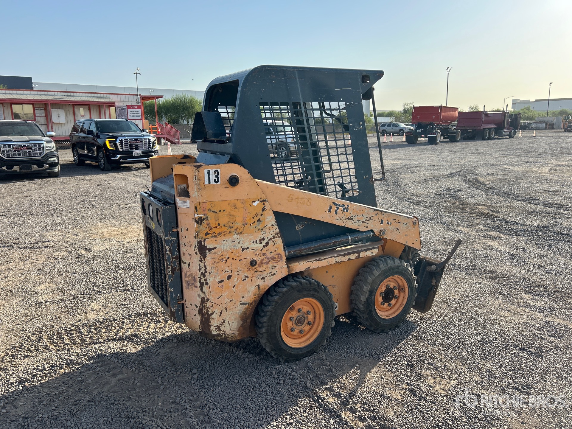 General Appearance with Picture, Right Rear Corner