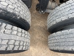4 Underbody - Truck with 