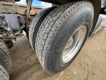 4 Underbody - Truck with 