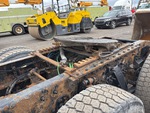 4 Underbody - Truck with 