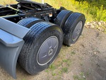 4 Underbody - Truck with 