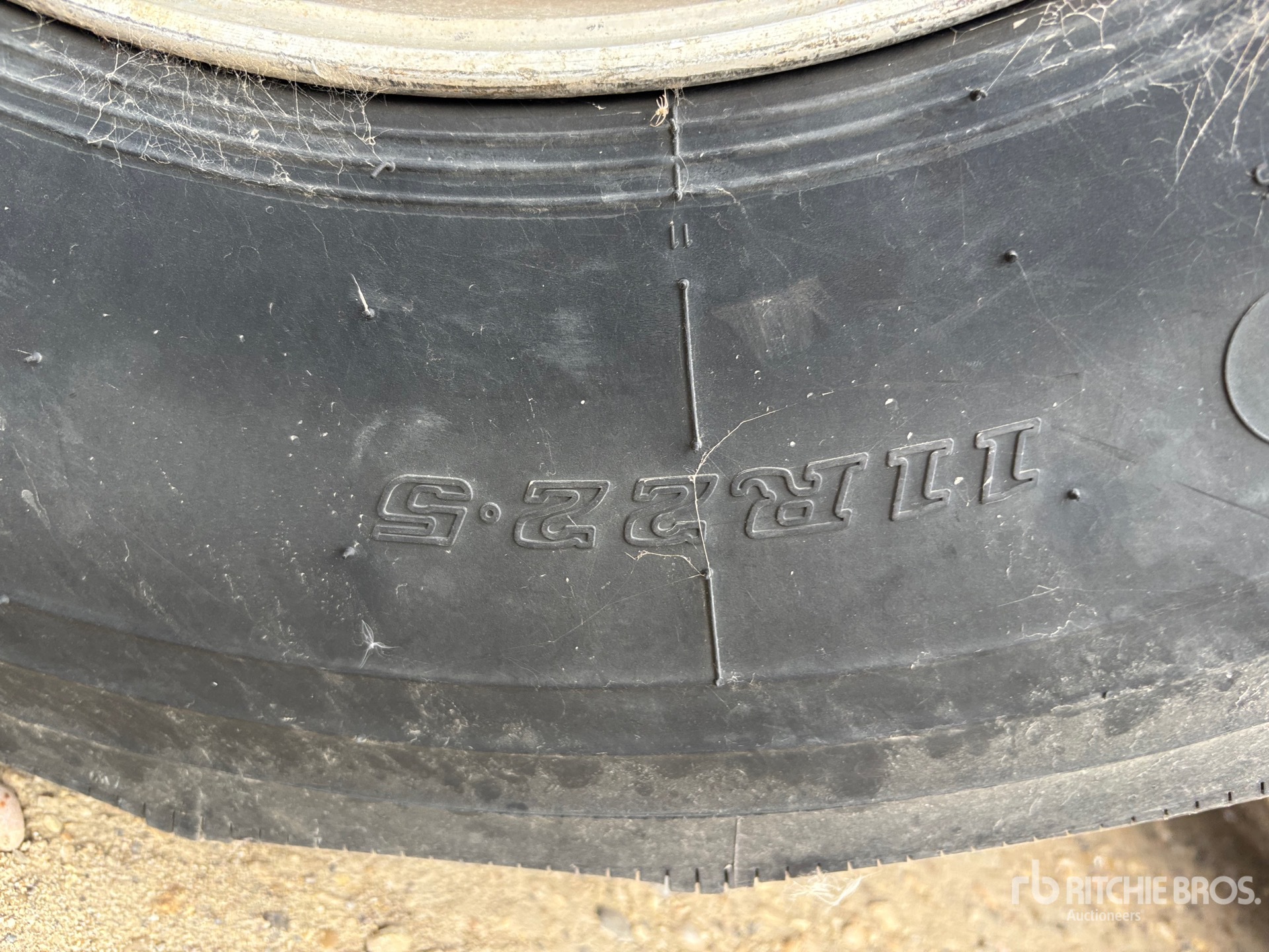 2010 Utility 53 FT X 102 IN TRI/A (INOPERABLE)