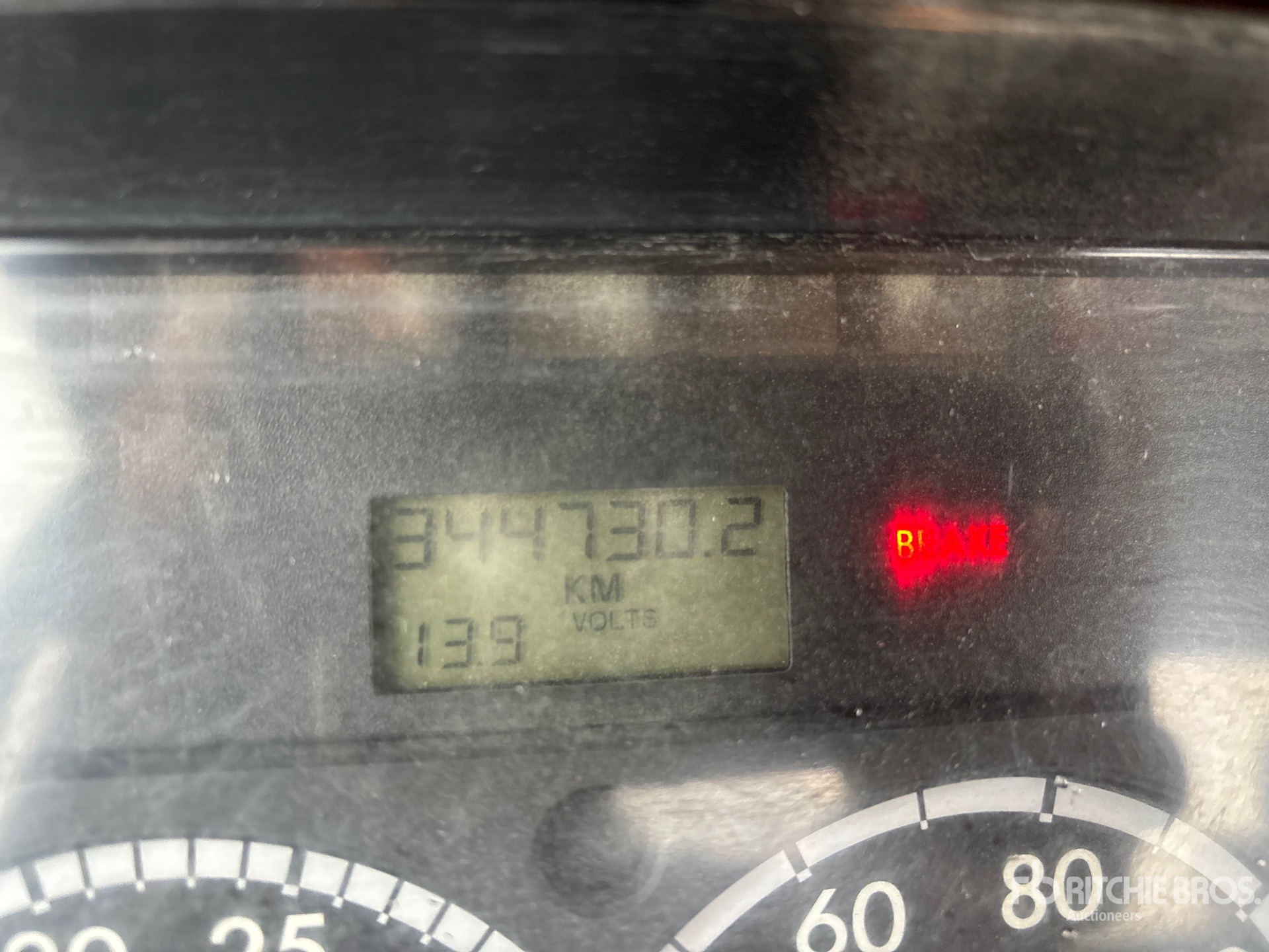General Appearance with Hour Meter / Odometer