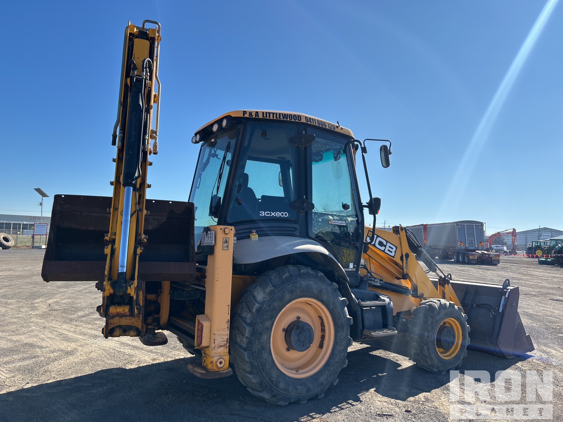 General Appearance with Imagen: esquina trasera derecha