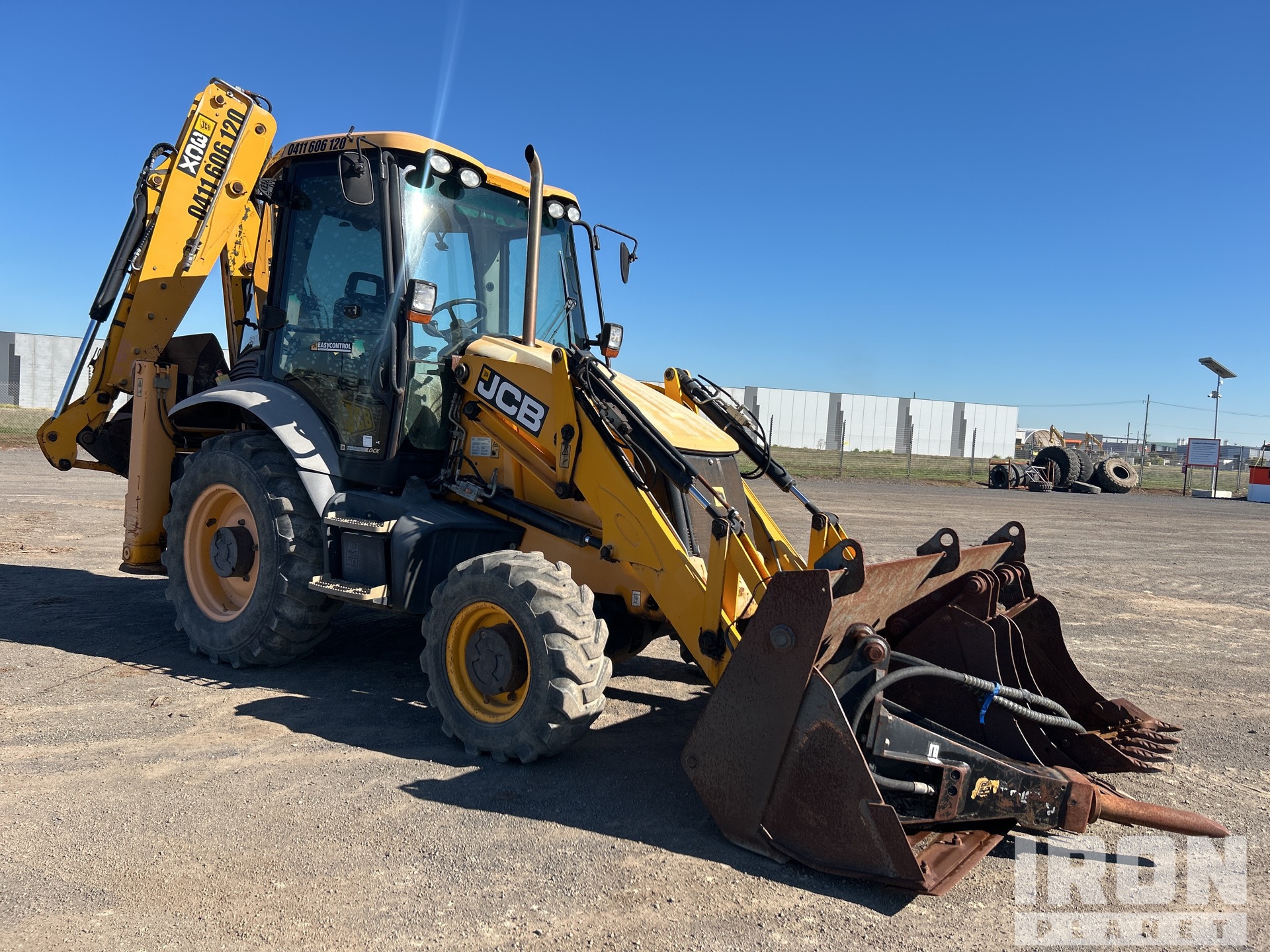 General Appearance with Imagen: esquina delantera derecha