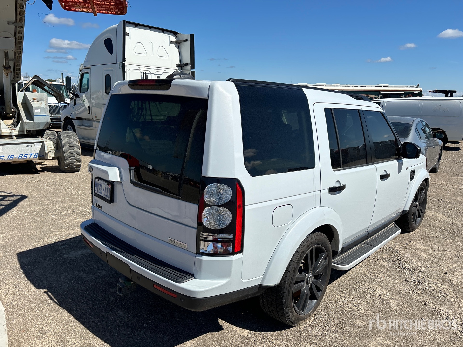 General Appearance with Picture, Right Rear Corner