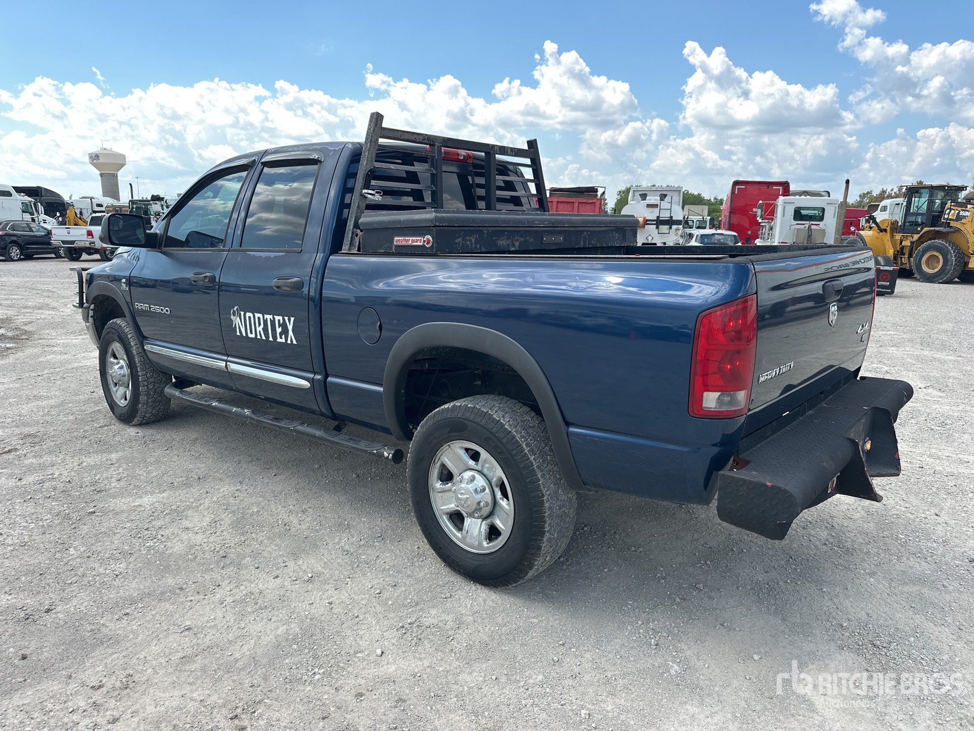 General Appearance with Picture, Left Rear Corner