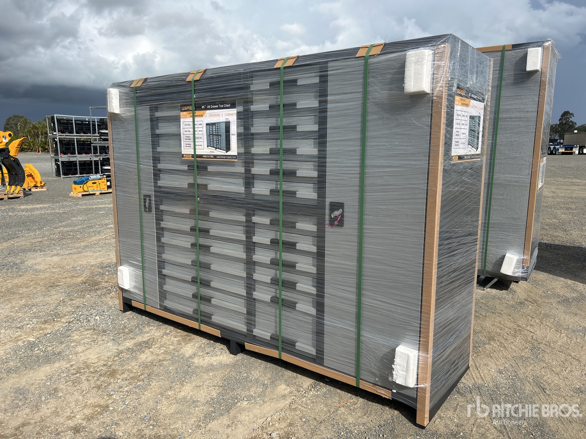 General Appearance with Picture, Left Front Corner