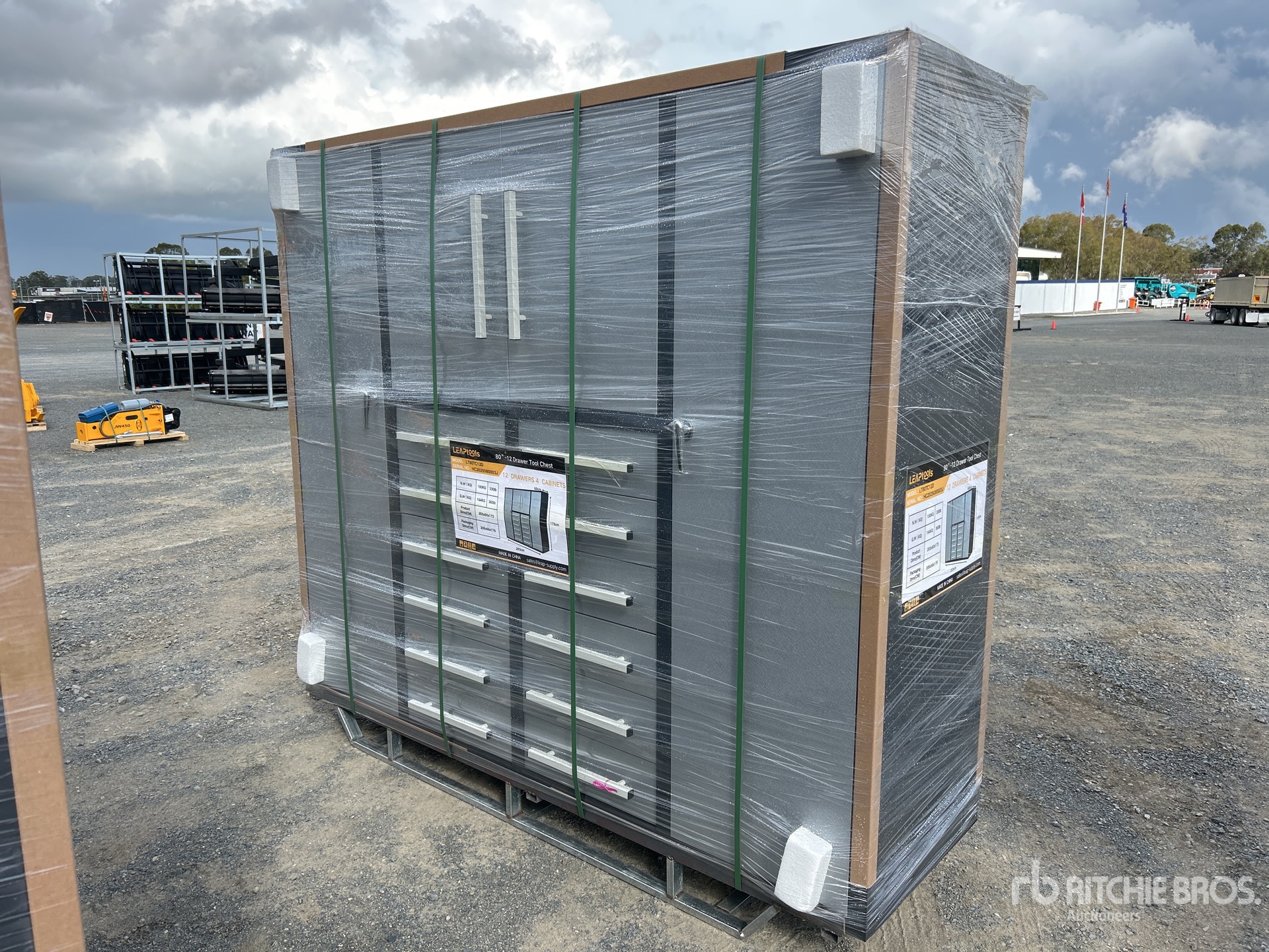 General Appearance with Picture, Left Front Corner