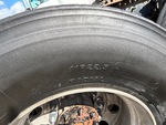 4 Underbody - Truck with 