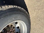 4 Underbody - Truck with 
