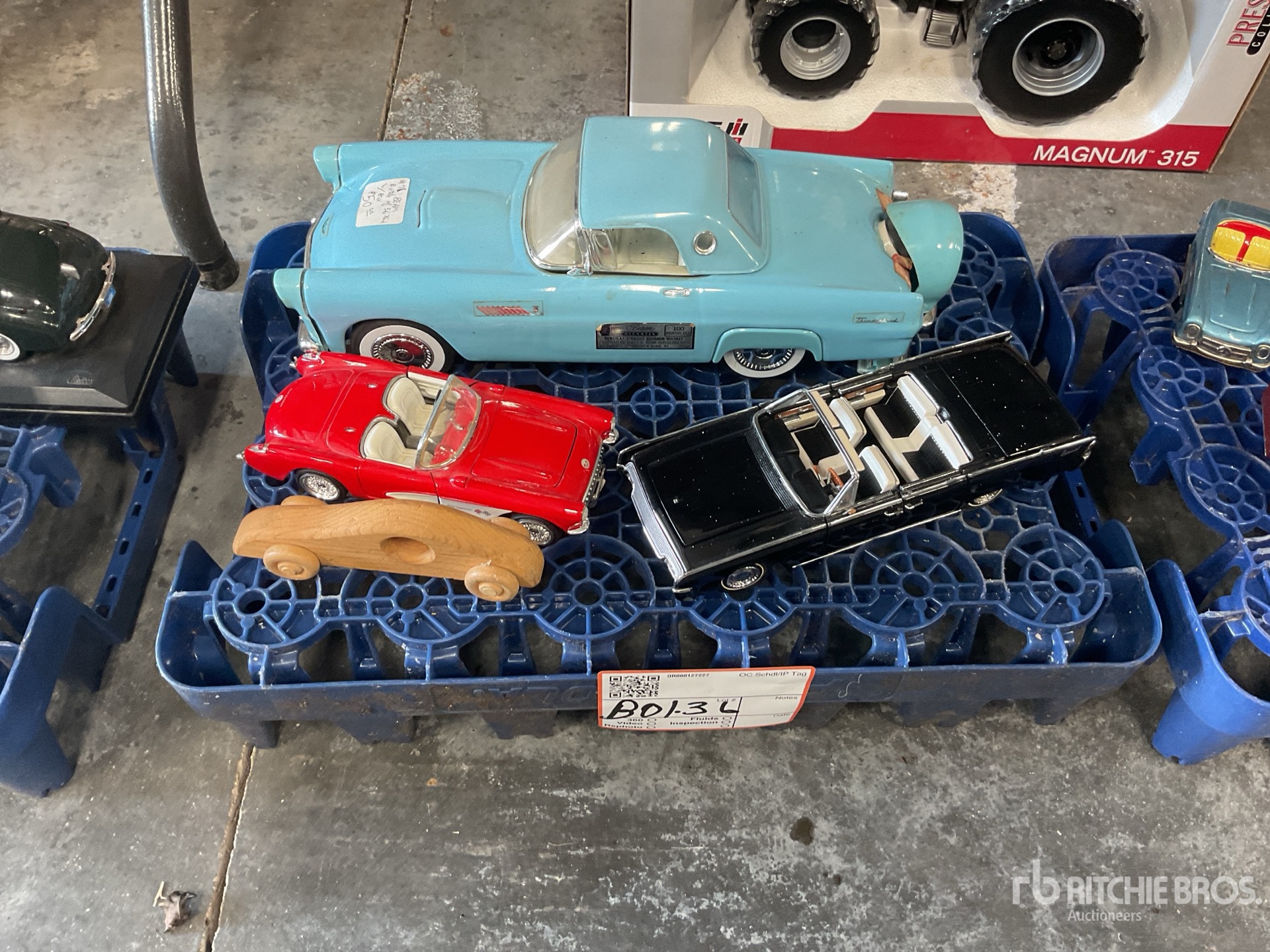 General Appearance with Featured Photo