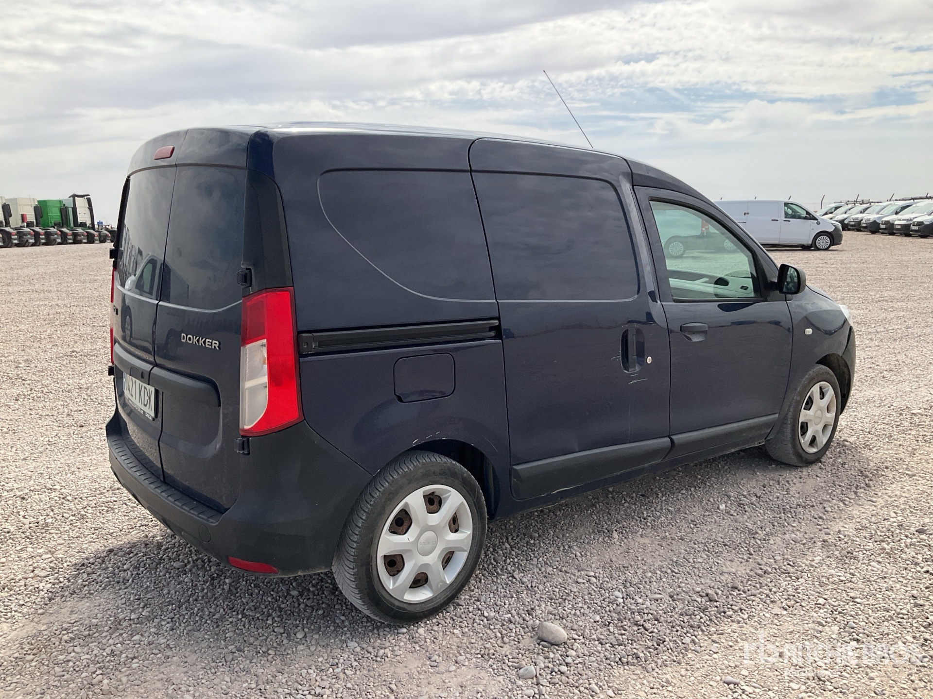 General Appearance with Picture, Right Rear Corner