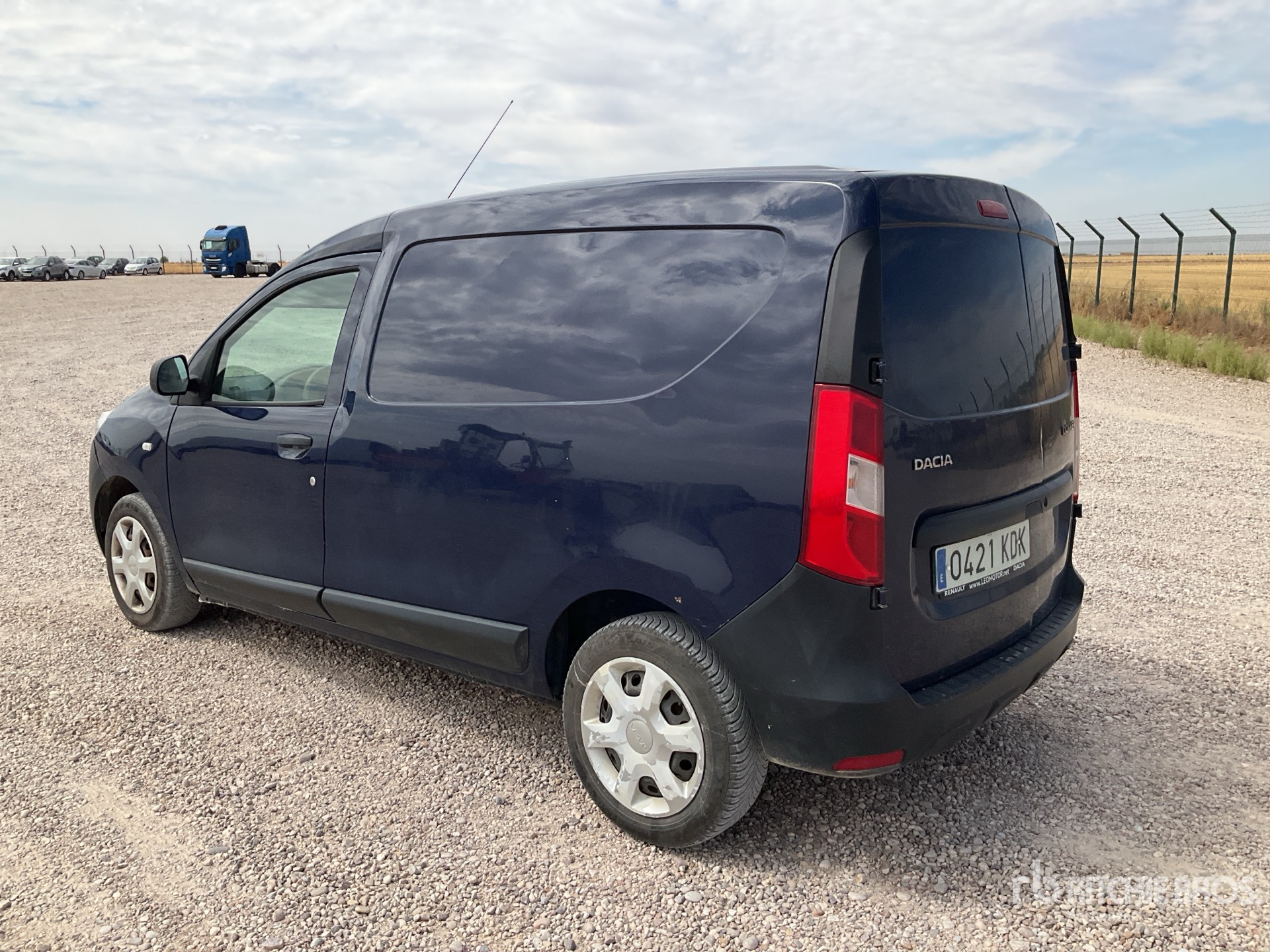 General Appearance with Picture, Left Rear Corner
