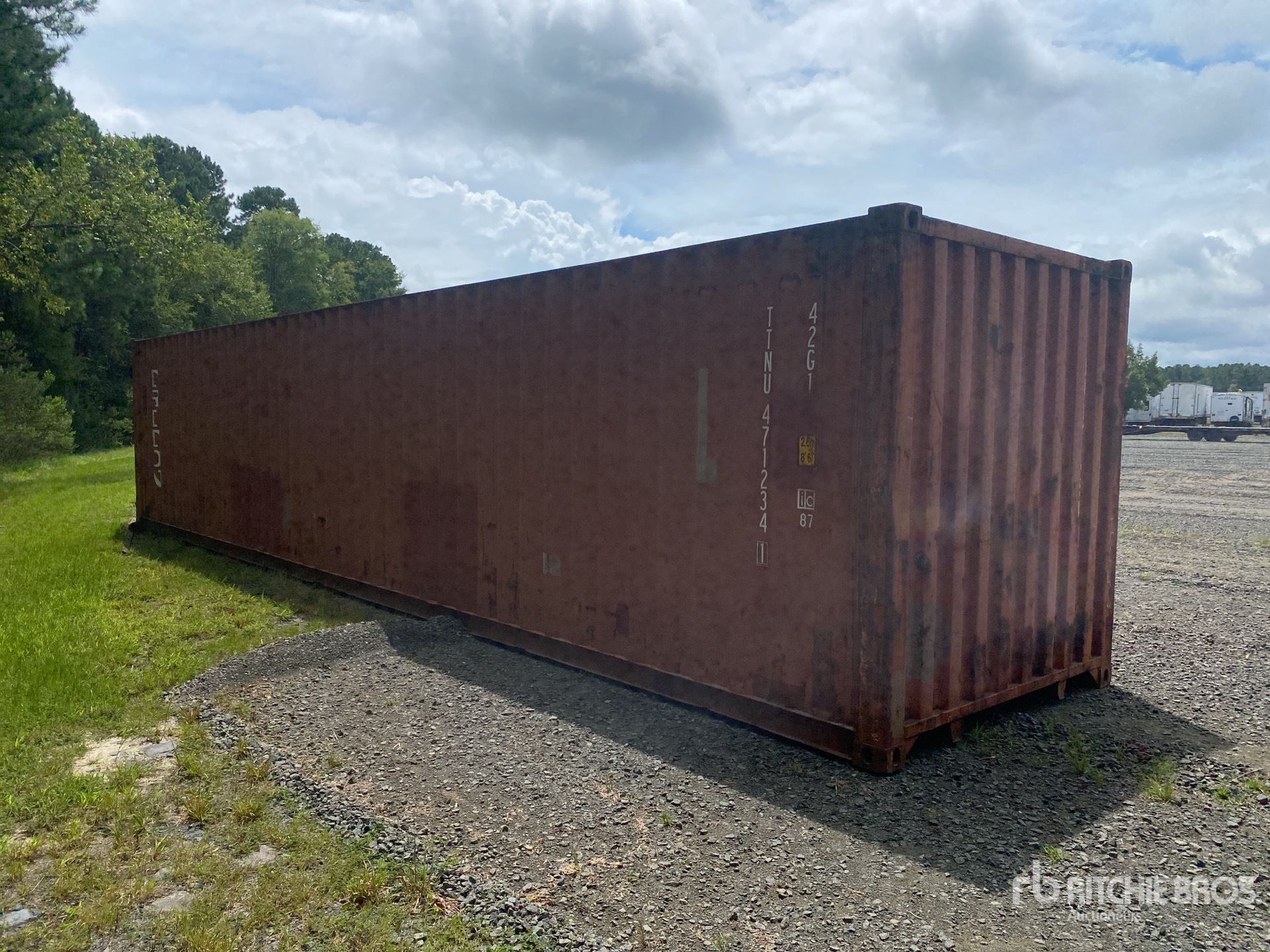 General Appearance with Picture, Right Rear Corner