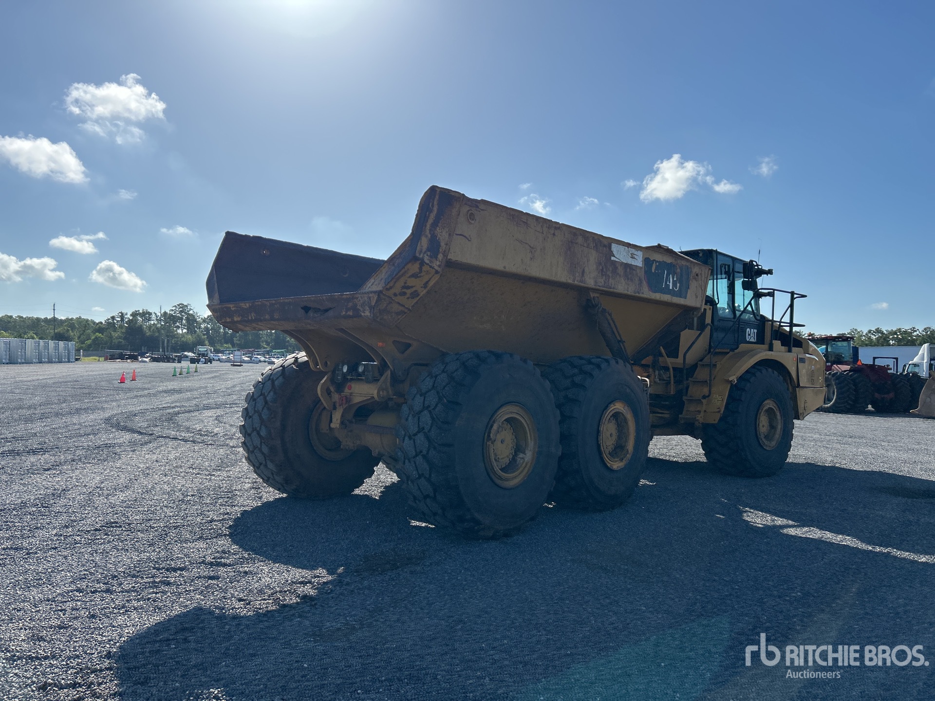 General Appearance with Picture, Right Rear Corner