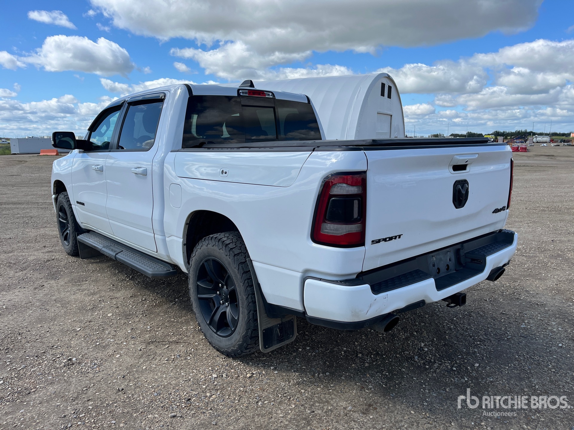 General Appearance with Picture, Left Rear Corner
